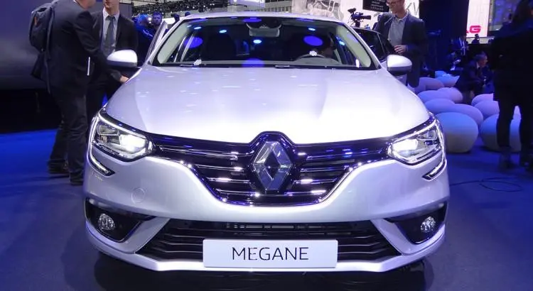 Salon Francfort 2015 : toutes les nouveautés françaises (PHOTOS Mégane 4, DS4, 308 GTi) - Renault Talisman