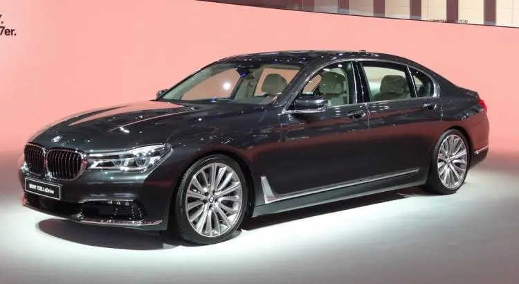 Salon Francfort 2015 [DIRECT] : toutes les photos des nouveautés (Mégane 4, Tiguan, DS4...) - Salon Francfort 2015 [DIRECT] : toutes les photos des nouveautés (Mégane 4, Tiguan, DS4...)