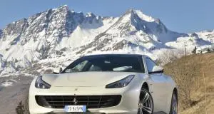 Voitures de sport italiennes [VIDEO] : Ferrari GTC4Lusso vs Alfa Romeo Giulia Quadrifoglio vs Maserati Levante S vs Abarth 124 Spider - <p>Photo : Fabrice Bolusset</p>