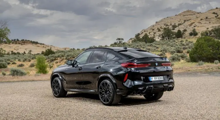 - BMW X5 et X6 M Competition (2020) : mâles dominants