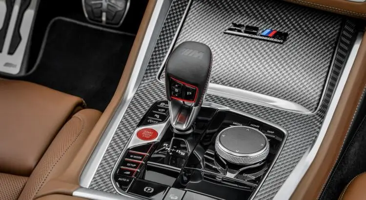 - BMW X5 et X6 M Competition (2020) : mâles dominants